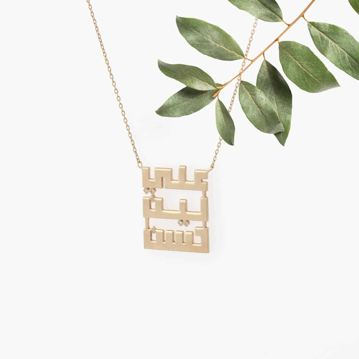 001-Three-Names-Necklace